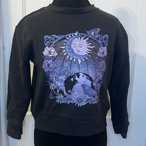 Black Graphic Girls Sweater size 8/10 (stitch fix)